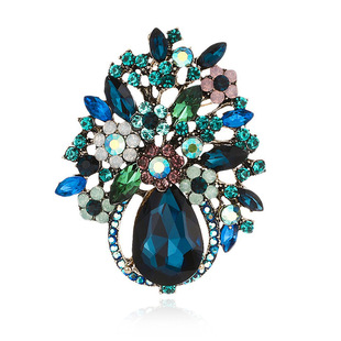 [欧美复古时尚气质优雅胸针女士高档镶钻宝石花卉别针胸花西装装饰]