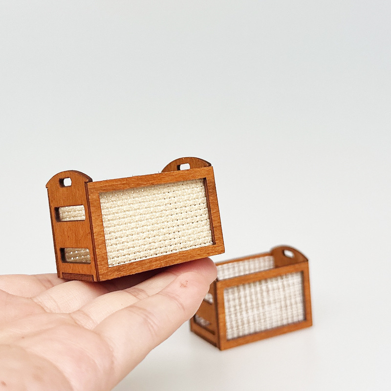 Doll House Furniture Ornaments Mini Small Storage Basket Model Retro Mid-Century Style Wooden Frame Miniature Scene Decoration Ornaments