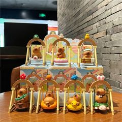 カピバラのブランコシリーズのブラインドボックスの手作りのカピバラのぬいぐるみがデスクトップの女の子を癒します。