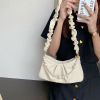 Cute shoulder bag, advanced underarm bag, one-shoulder bag, chain, 2024 sample, high-quality style