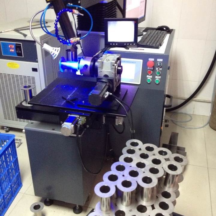 批发优惠机柜钣金加工，不锈钢加工，五金加工