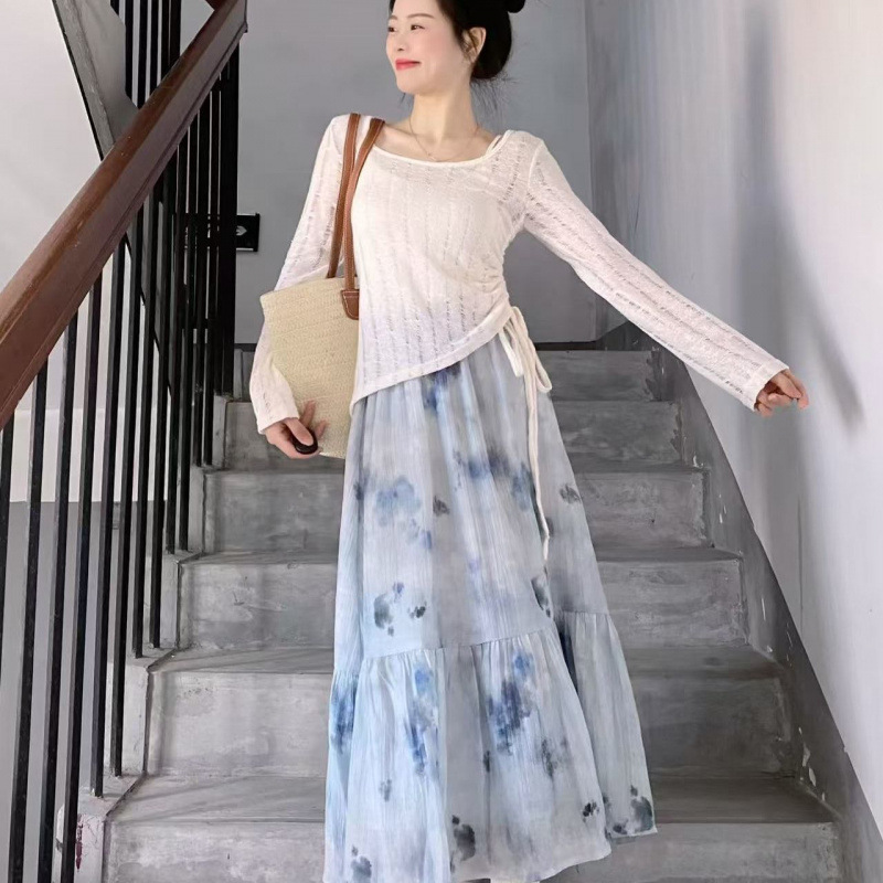 韩系蓝色长袖针织衫新品碎花搭配一整套早秋半身裙减龄套装两件套|undefined
