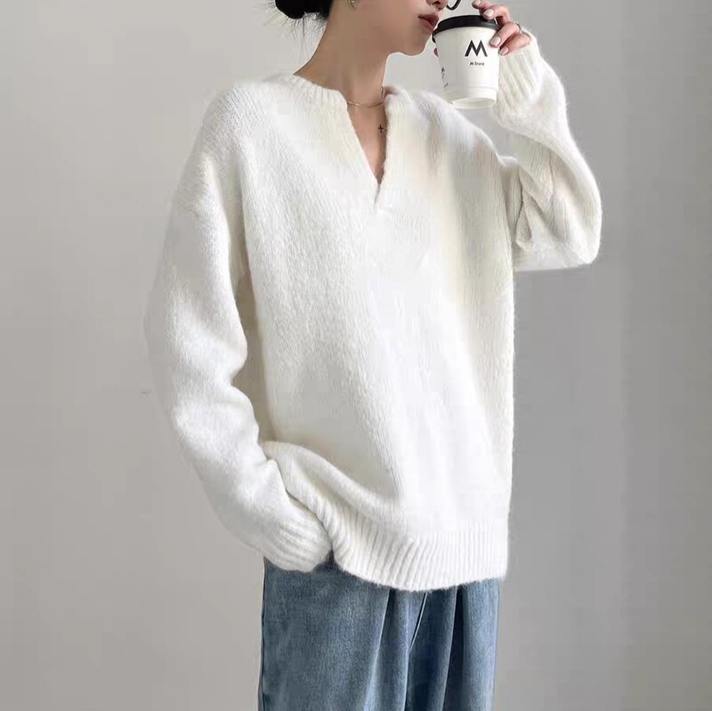 Xu Da Lian 1 Aridis Heavy Wool Loose V-neck Sweater Autumn and Winter Large Profile Laid-back Velvet Knitted Top Xu Da Lian 1 Aridis Heavy Wool Loose V-neck Sweater Autumn and Winter Large Profile Laid-back Velvet Knitted Top