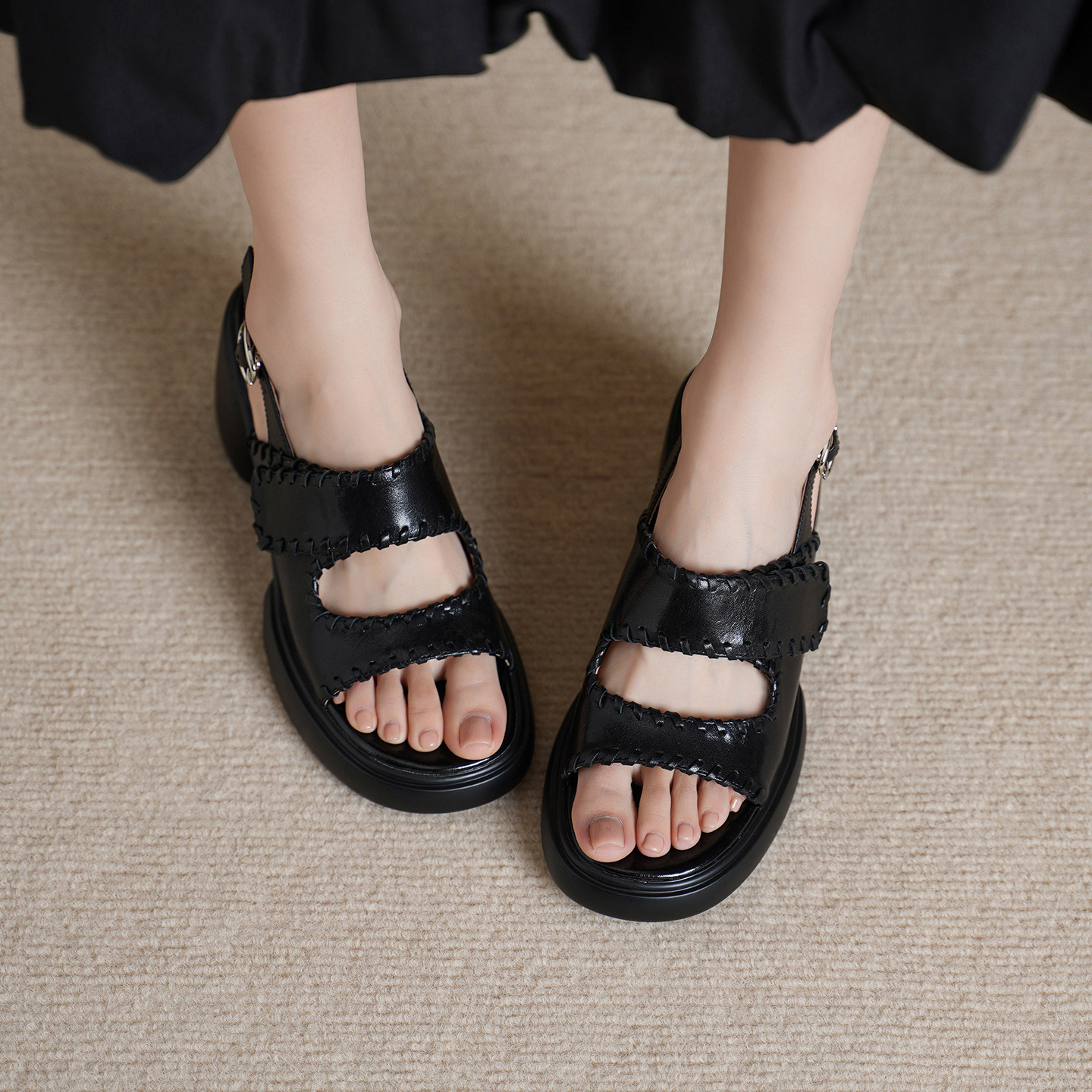Sandal cao gót nữ hở mũi da bò gót vuông 8 cm đế dày — đen
