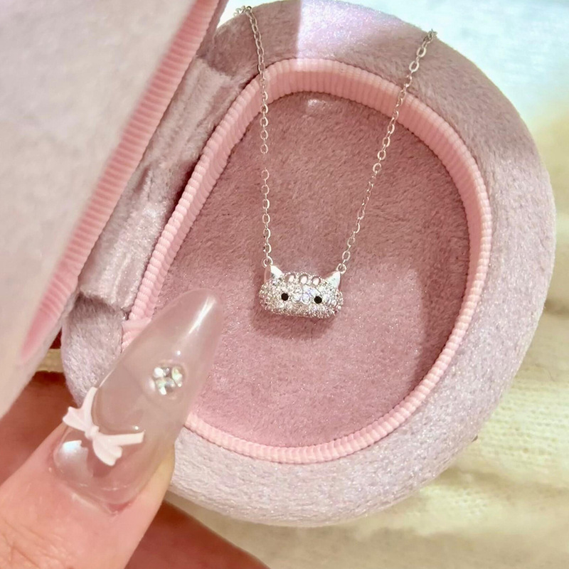 Sparkling Baguette Diamond-Encrusted Kitten Necklace 2026 New French Elegant Sweet Cool Style Niche Design Clavicle Chain Custom-Made Sparkling Baguette Diamond-Encrusted Kitten Necklace 2026 New French Elegant Sweet Cool Style Niche Design Clavicle Chain Custom-Made