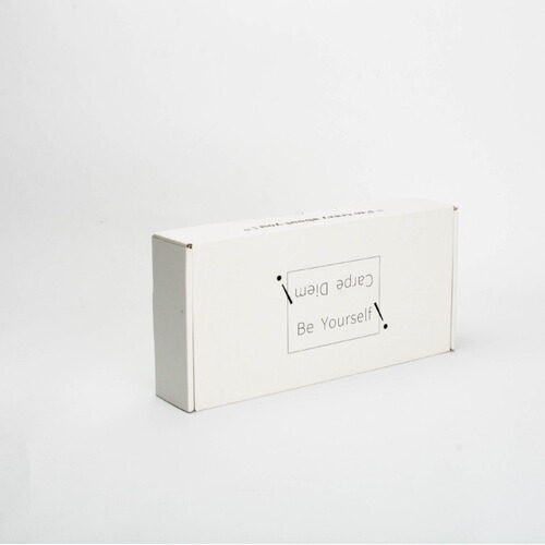 White Paper Box Minimalist SM Set Gift Box with Non-woven Bag Packaging