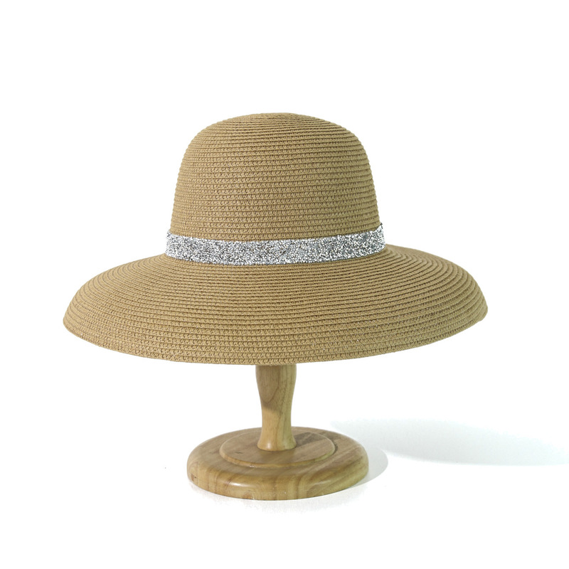 Spring and Summer rhinestone lampshade straw hat silver diamond pot cap French Hepburn style fashion fisherman hat bright diamond beach hat