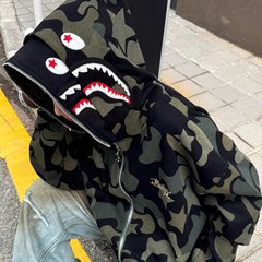 灰色迷彩鲨鱼连帽开衫卫衣秋冬季男女情侣款运动休闲外套2025年潮
