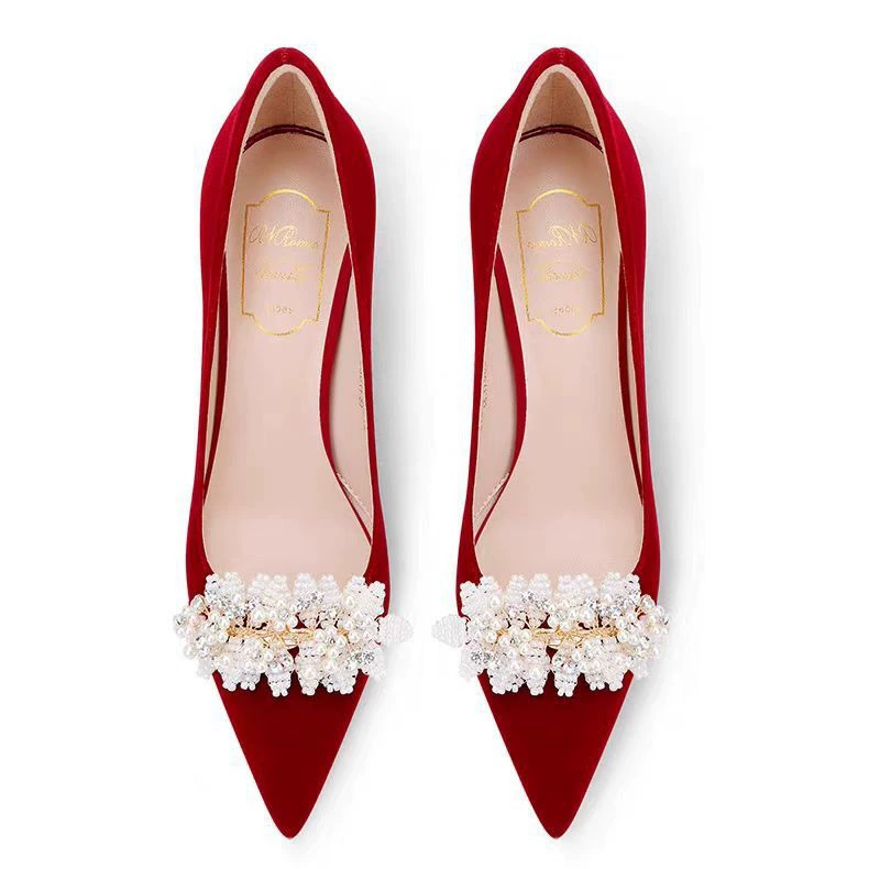 2024 весна и осень новые женские туфли с острыми наконечными каблуками, бисером, замшевая сладкая банкетная свадебная обувь женщины