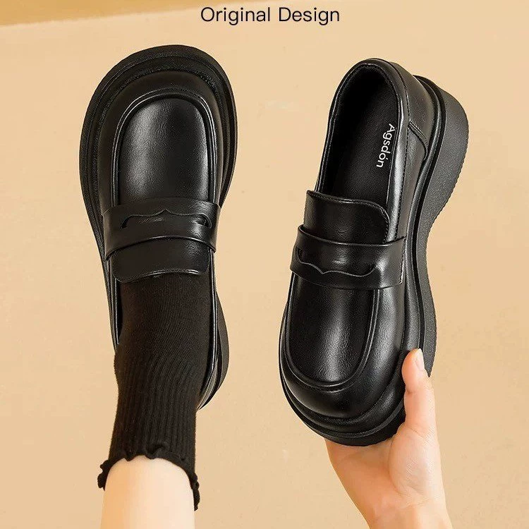 High shoes English style platform for leather shoes, universal footwear, loafers, British style, autumn, trend of season