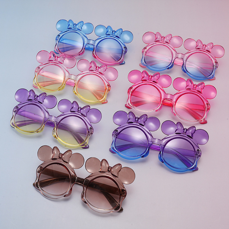 2025 nuevos lindos gafas de sol para niños PC en gafas de sol de comercio electrónico para correr gafas de protección solar UV para niños