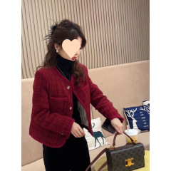 今年流行漂亮高级感好看红色本命年过年小香风夹棉外套女秋冬季