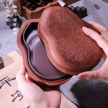 �Ĳ��˳��ο�һƬ�t��Ȼԭʯ������ī�Ў��w��ĥī��Դ�^�S��ֱ�N