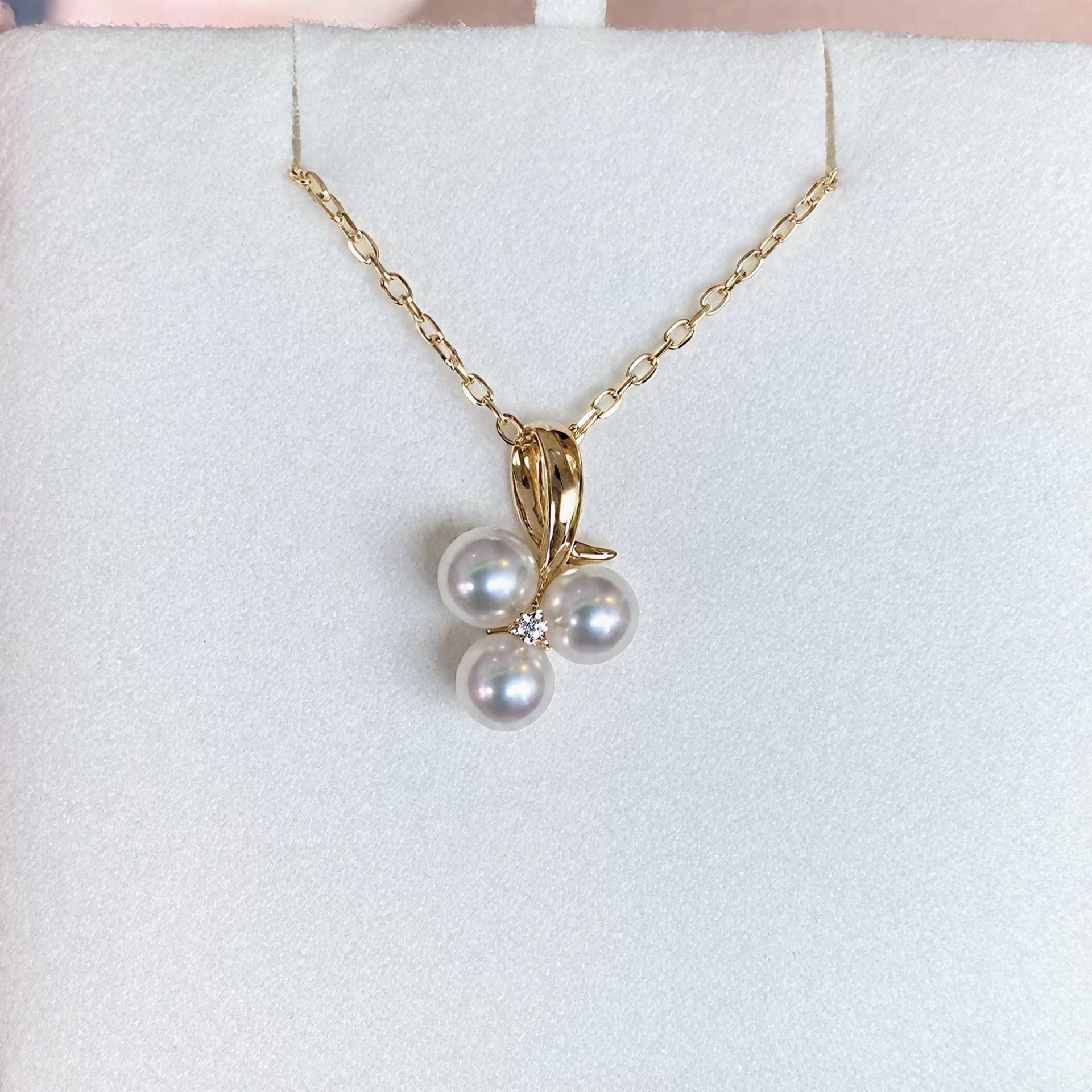 Zhuji Natural Freshwater Pearl S925 Silver Small Grape-Shaped Pearl Pendant Versatile Chanel-Style Round Clavicle Chain