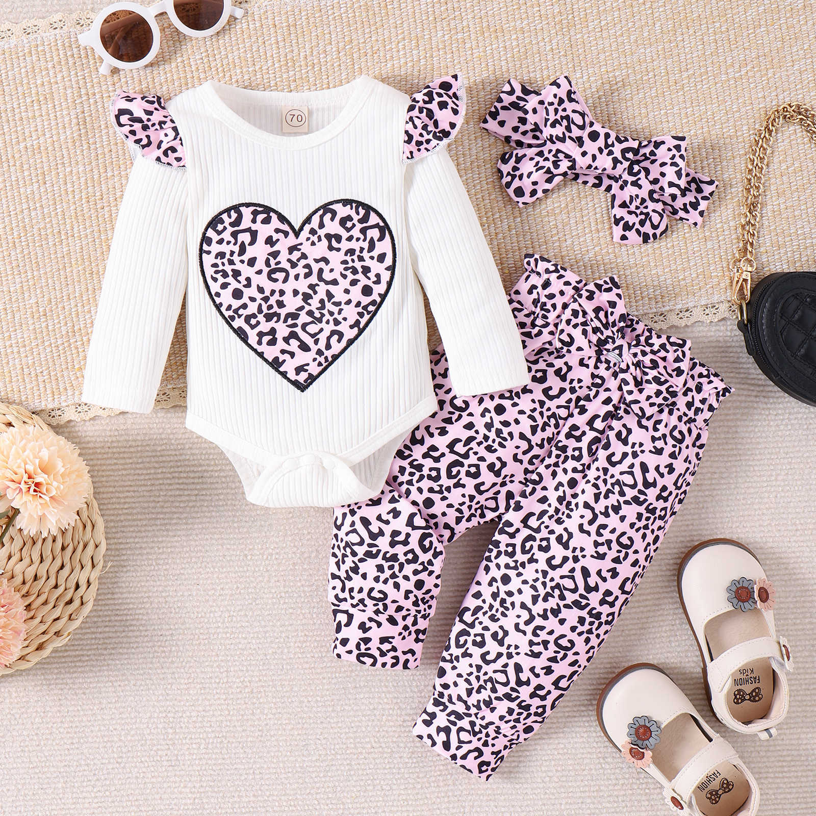 Simple Style Leopard Cotton Girls Clothing Sets display picture 2