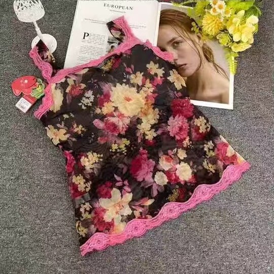 Nuevo encaje de alta calidad, chaleco de mujer sin anillo de acero, sujetador cómodo, ropa interior deportiva para dormir, mujer al por mayor.