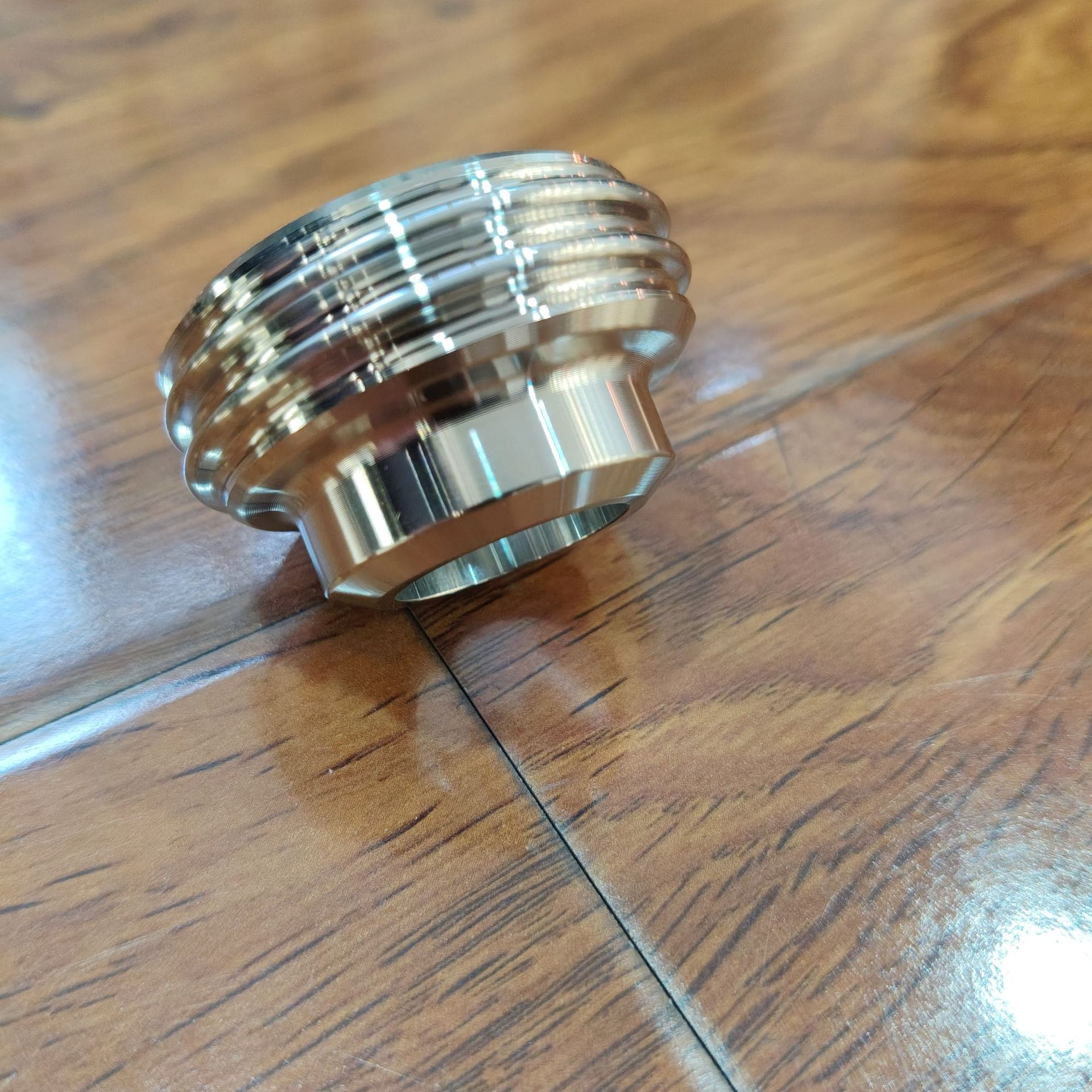 DIN  dick Gewindestutzen Kegelstutzen male liner ��ڻ��ͷ