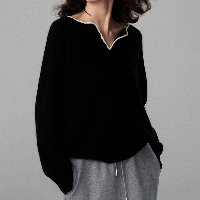 Spot Bu Daily Cotton Black and White Topstitch Crochet Overlock Small V Neck Knitwear Women's Loose Lazy Style Top