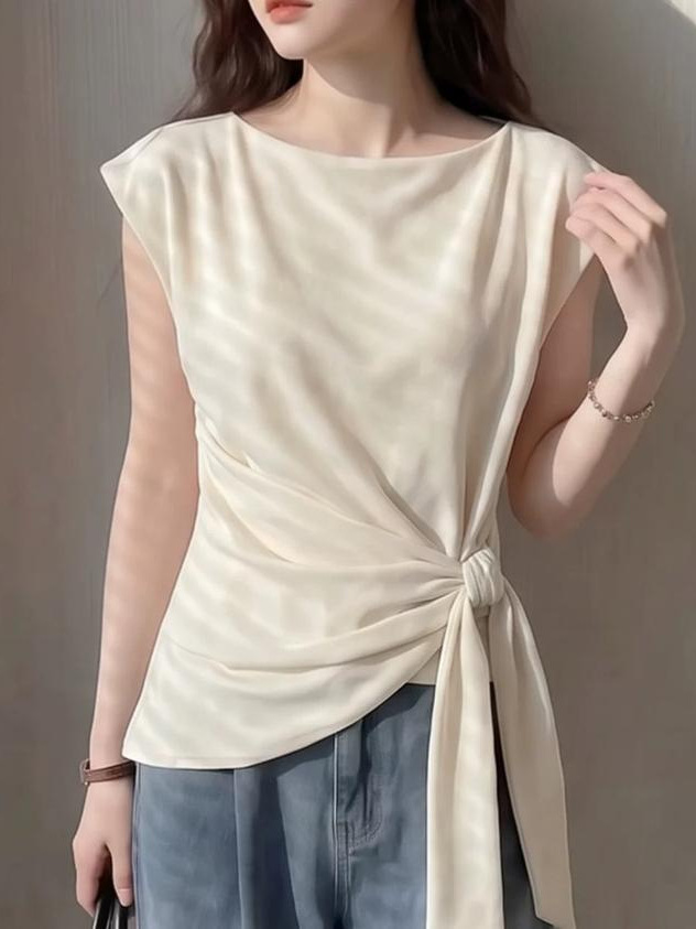Áo thun nữ không tay thắt lưn bất quy tắc, phối dây rút eo, form ôm nhẹ — trắng ngà