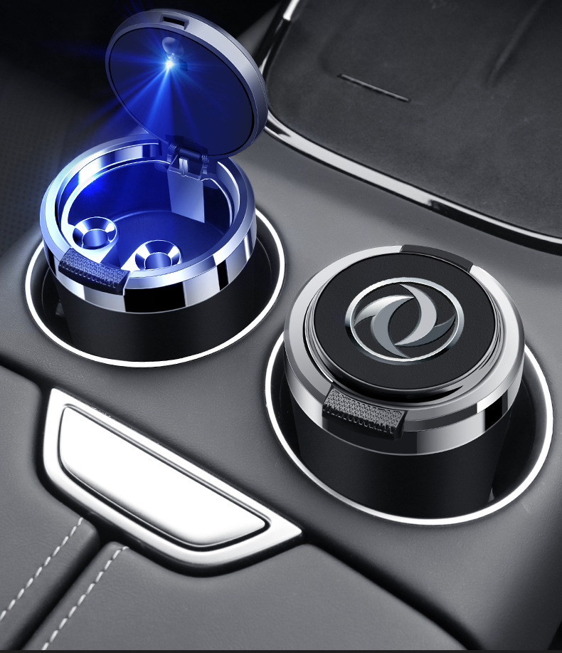 Applicable to Dongfeng Fengguang 580/330/500/fengshen AX7/A60/Yixuan Car Ashtray Metal Liner