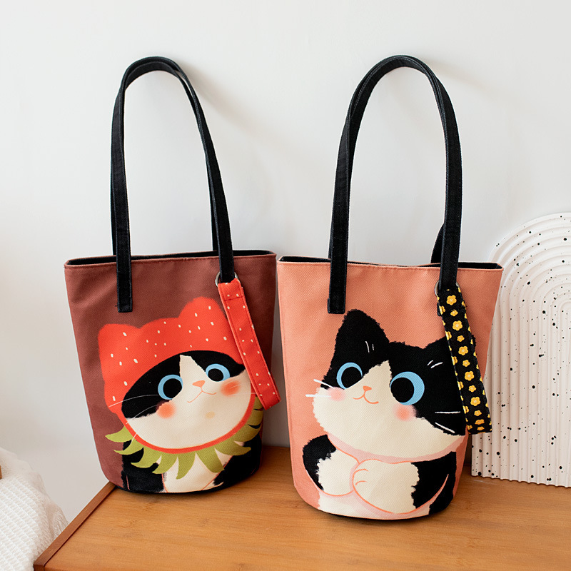 Original New Bucket Bag for Women, Shoulder Bag with Cartoon Kitten Design, Cute and Unique, Suitable for Office Workers, Thickened Tote Bag That Can Be Worn Cross-Body Original New Bucket Bag for Women, Shoulder Bag with Cartoon Kitten Design, Cute and Unique, Suitable for Office Workers, Thickened Tote Bag That Can Be Worn Cross-Body