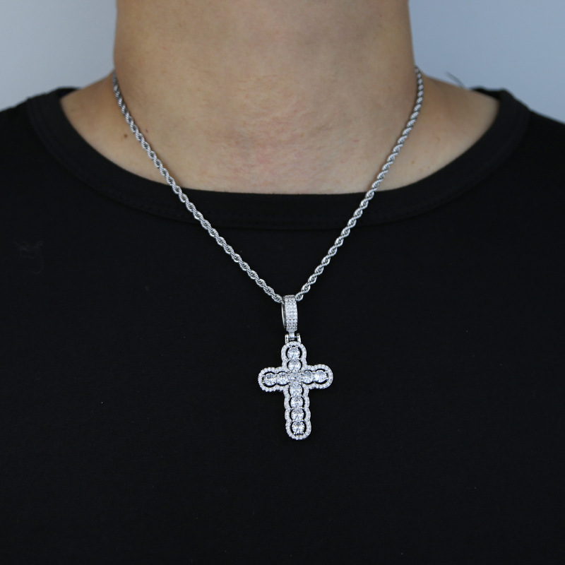 Hip-hop Cross Copper Inlay Zircon Pendant Necklace display picture 3