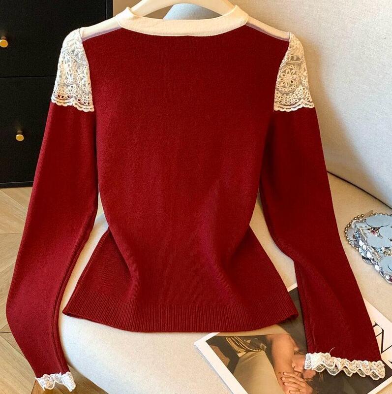 French-Style Lace Patchwork Knitted Sweater for Women, Autumn and Winter Waist-Cinching Slim-Fit Design Top, New Arrival French-Style Lace Patchwork Knitted Sweater for Women, Autumn and Winter Waist-Cinching Slim-Fit Design Top, New Arrival