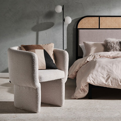 French-style ancient lamb wool creative single sofa chair, Italian designer lightweight luxury curved leisure trendy negotiation chair