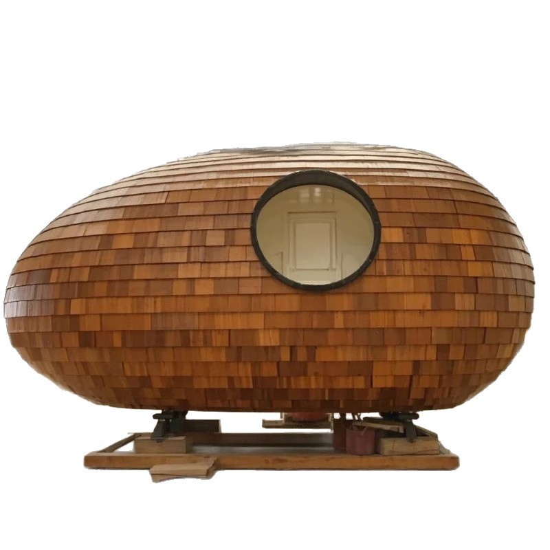 Creatividad al aire libre anti-corrosivo de forma alienígena casa de madera villa residencial tarjeta perforada en línea cápsula estilo hotel de vacaciones camping