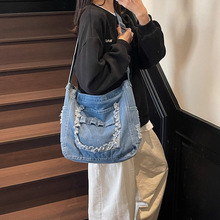 牛仔水洗磨毛邮差包时尚大容量女式拉链斜挎包大中学生休闲单肩包