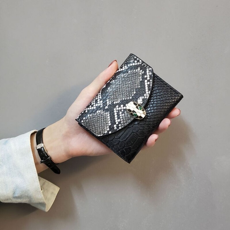 New ins style patchwork snake print leather small wallet for women, short European and American style ladies' wallet, fashionable 70% off coin purse trendy New ins style patchwork snake print leather small wallet for women, short European and American style ladies' wallet, fashionable 70% off coin purse trendy