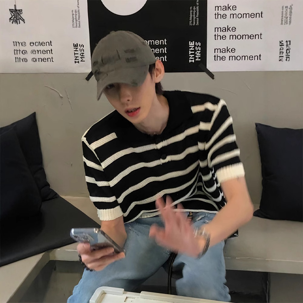 검은색