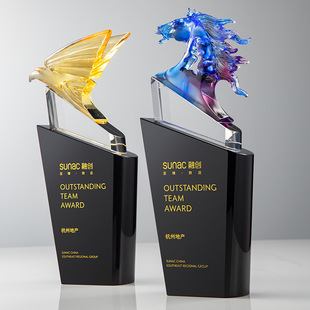 Glass Horse Eagle Crystal Trophy Creative High-End Elegant New Best-Selling Annual Meeting Outstanding Employee Anniversary Award Commemoration