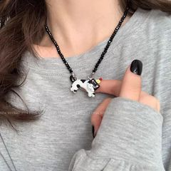 甘いクールな猫のビーズのネックレスの女性のかわいい子供の趣味の秋冬のセーターのチェーンの小さい大衆のデザイン感は百合の高級感の装飾に似合います。