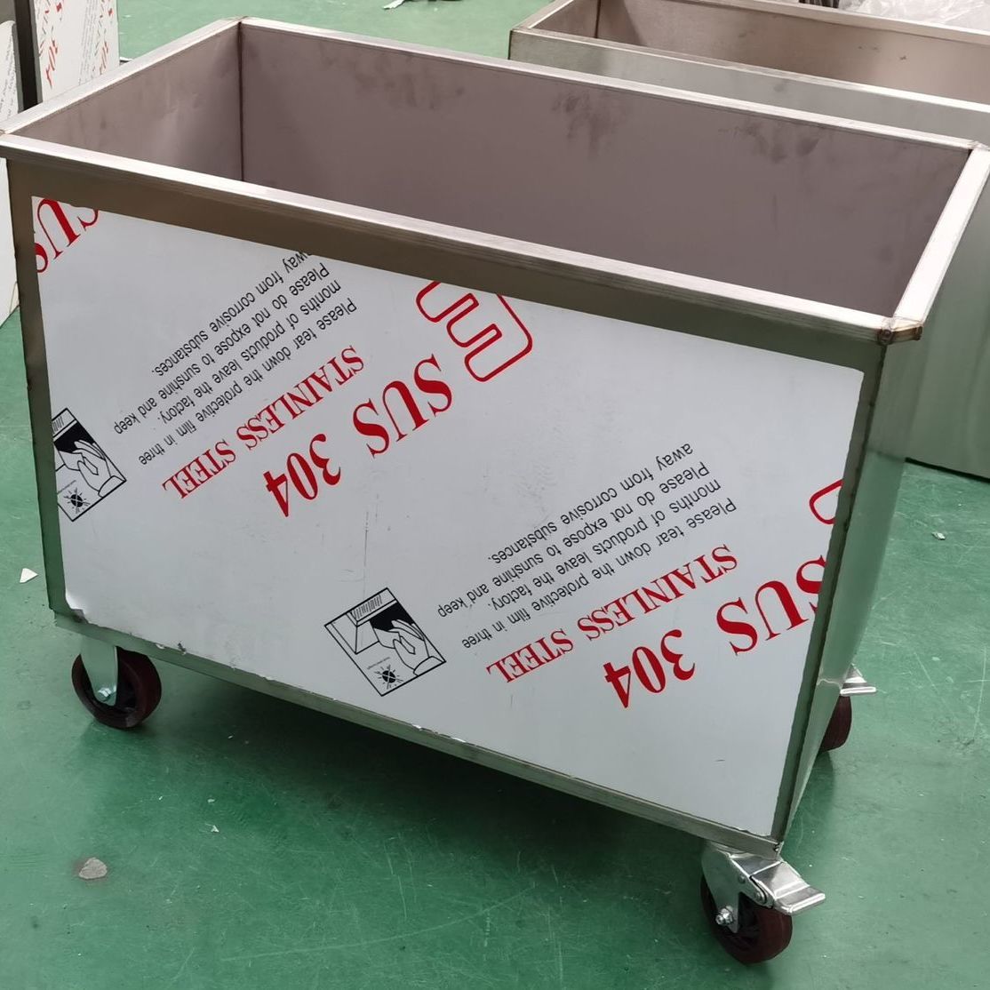 Mobile 304 Stainless steel capacity Storage tank rectangle clean Storage thickening wheel household Storage