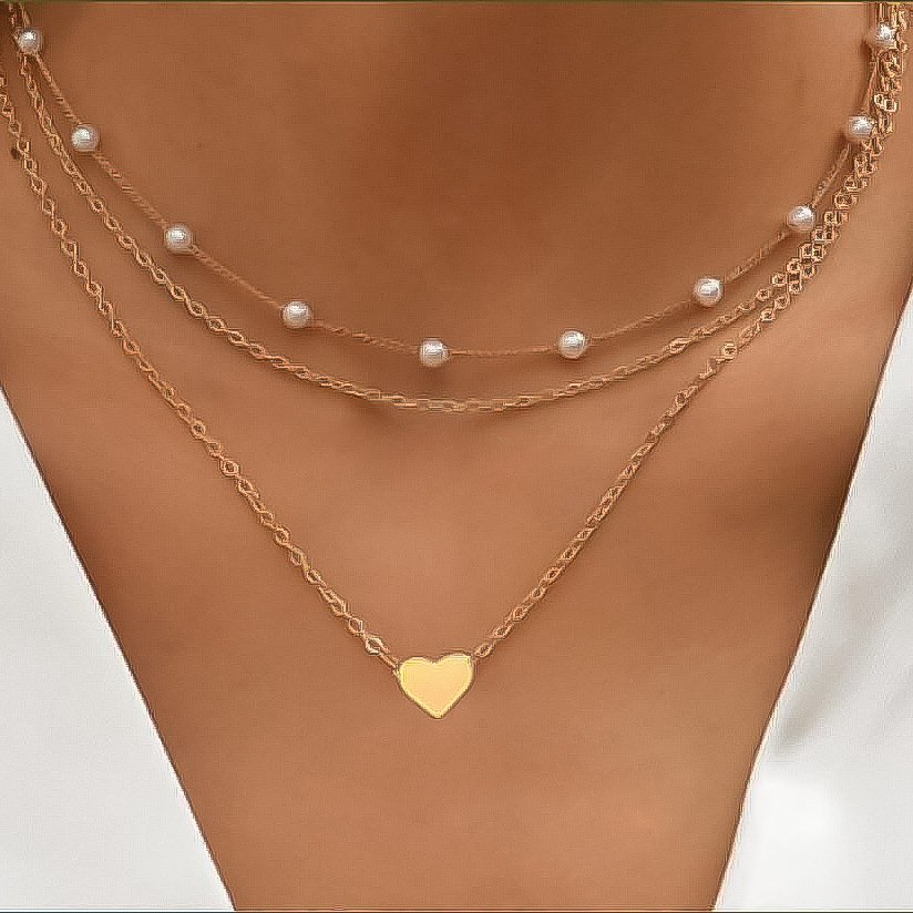 Fashion Hot Selling Retro Love Heart Pearl Gold Necklace 3-piece Multi-layer Stacked Wearable Clavicle Chain for Women_voghion.com