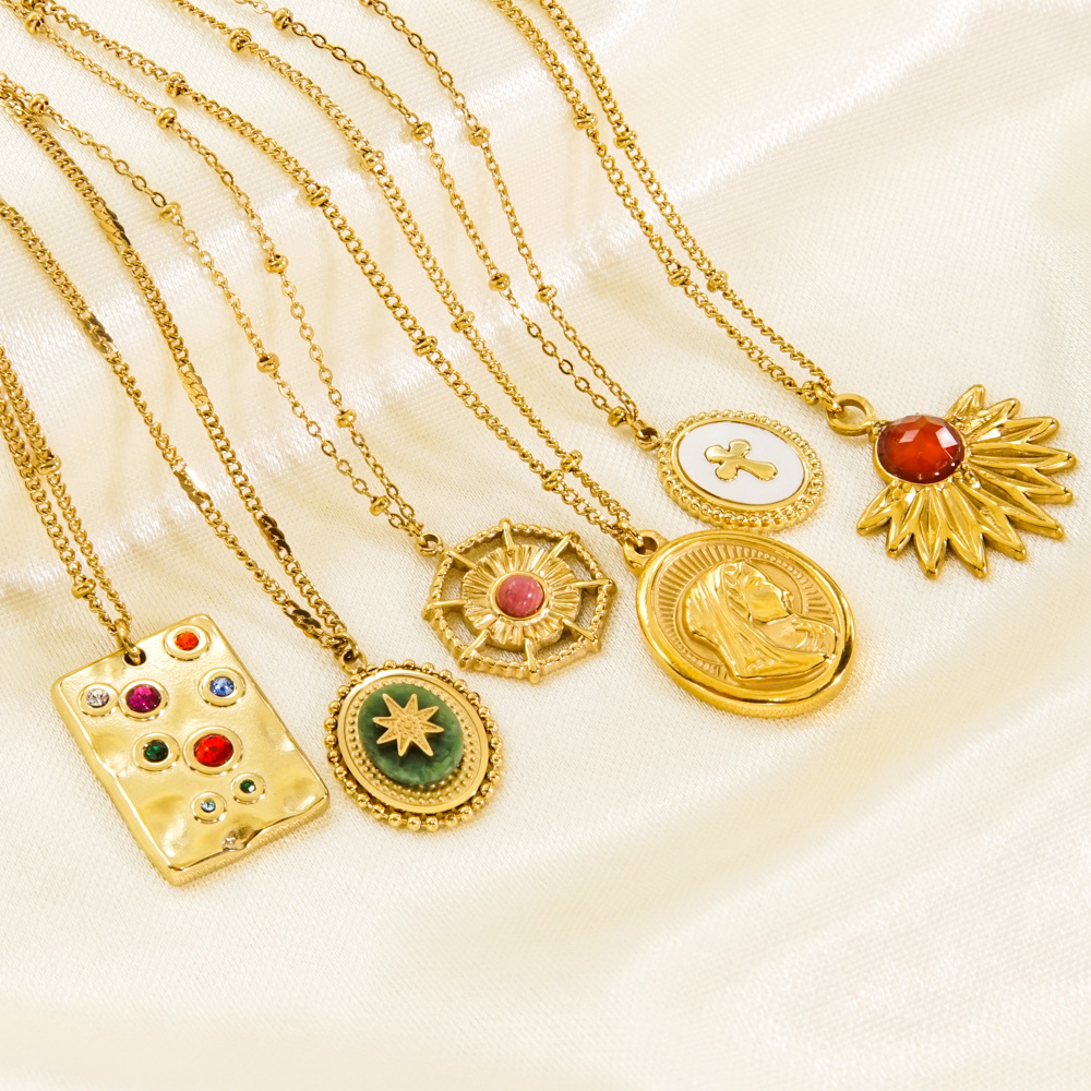 12g Weight PVD Coated Gold Plating Process 14K Gold, Real Gold Plated Plating Material PVD Coated 14K Gold Real Gold Plated Cross Square Oval 304 Stainless Steel Retro Waterproof Non Tarnish 304 Stainless Steel Pendant Necklace