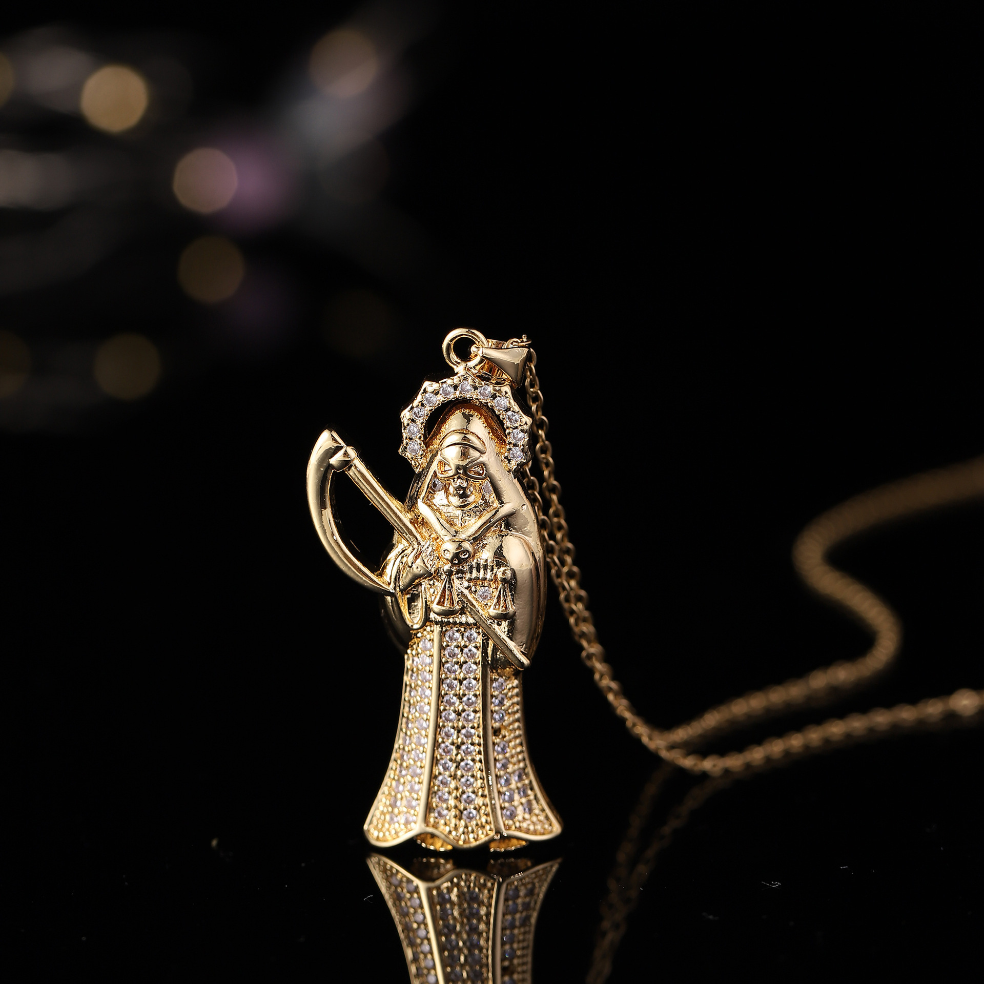 Nuevo estilo transfronterizo europeo y americano de cobre con incrustaciones de circón St. Jude God Hoz Reaper Skull Collar Colgante Joyas Joyas