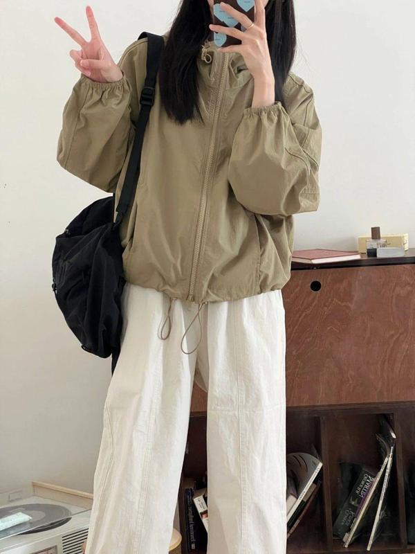 卡其色短款登山服冲锋衣外套女春秋秋季薄款防风工装夹克运动上衣|undefined