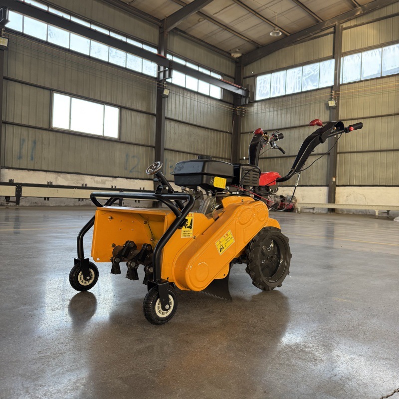 多功能四驱汽油刀宽600mm除草机农用松土犁地机出口除草机厂家