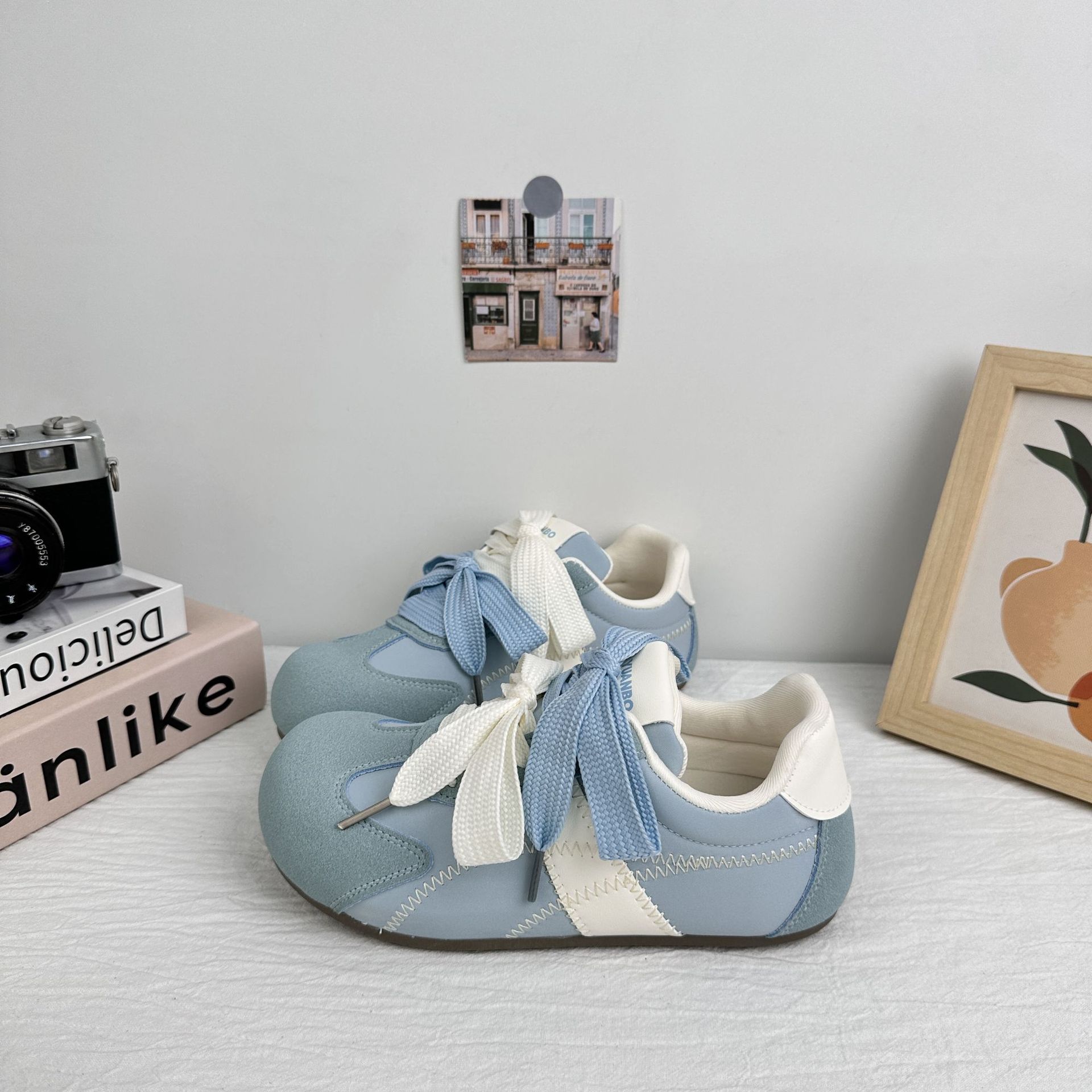 Yuanbo zapatos mujer 2025 nuevos zapatos blancos zapatos de verano zapatos de mujer zapatos de pan zapatos casuales de todo fósforo zapatos de entrenamiento alemán