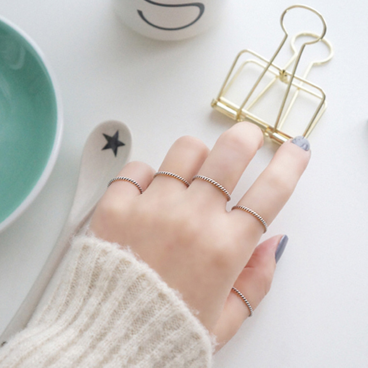 French Retro S925 Sterling Silver Twisted Ring For Women_voghion.com
