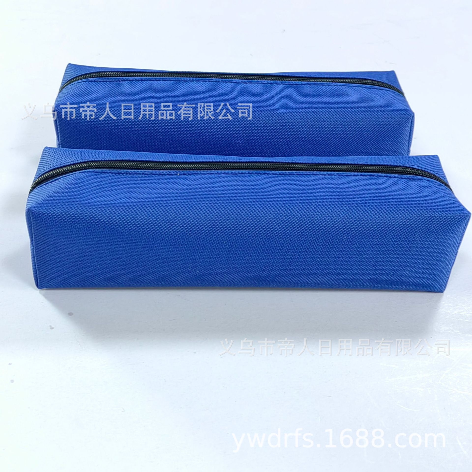Capacious school pencil case for students, oxford cloth, custom-made 4
