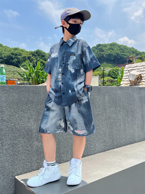 男の子の夏模造デニムアイスシルクスーツ薄い 2025 新しい夏クールスタイルシャツ半袖ショーツトレンディ|undefined