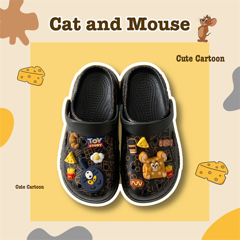 Internet Celebrated Cave Shoes Women's Summer 2025 New Outfit Non-slip Wear-resistant Outdoor Cartoon Couple Beach Slippers