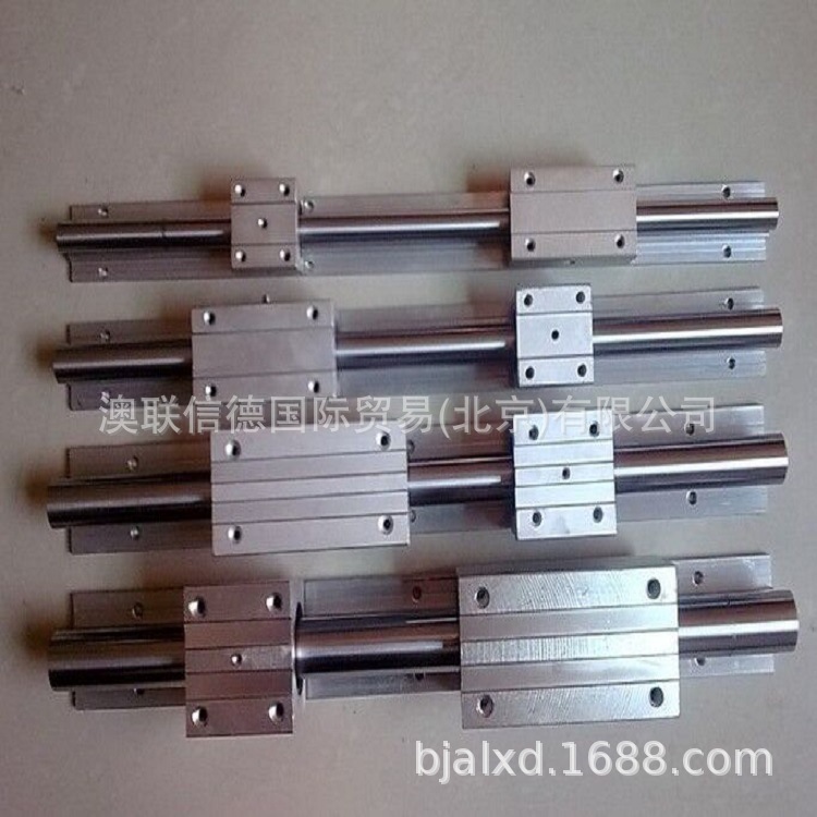 法兰型 SHS标准滚珠线性滑块  SHS15C1SS THK滚珠滑块
