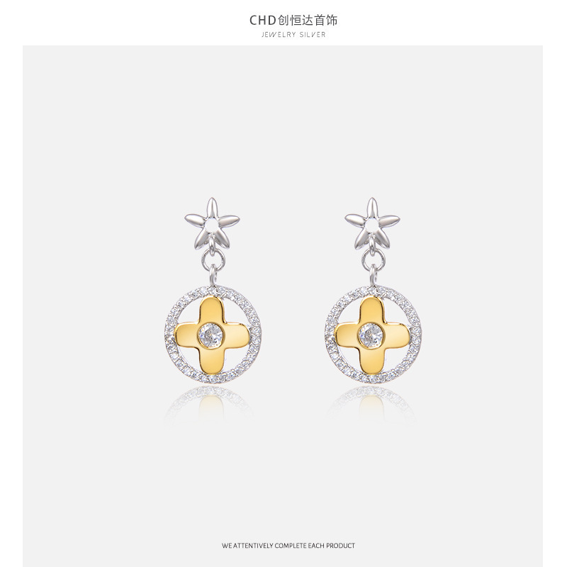 S925 diamante de plata dulce afortunado pendientes de tetrafolia pendientes de orejas para mujeres nuevos japoneses y coreanos temperamento de moda joyas pendientes