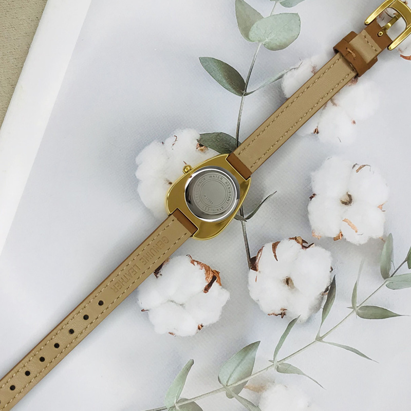 110g Weight Tempered Glass Mirror Material Genuine Leather Strap Material Watch Classification Pointer Display Type Buckle Buckle Style Oval Dial Shape Casual, Holiday Occasion Quartz Movement Solid Color Pattern All Seasons Season Women's Gender Vintage Style, Classic Style Style Vintage Style Classic Style Solid Color Buckle Quartz Watch Women's Watches 34