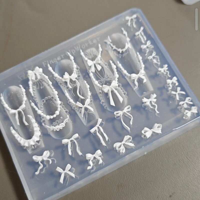 新しいネイルアート彫刻シリコンモールドレリーフ3D立体透明リボンなどさまざまなネイルアートモールド|undefined