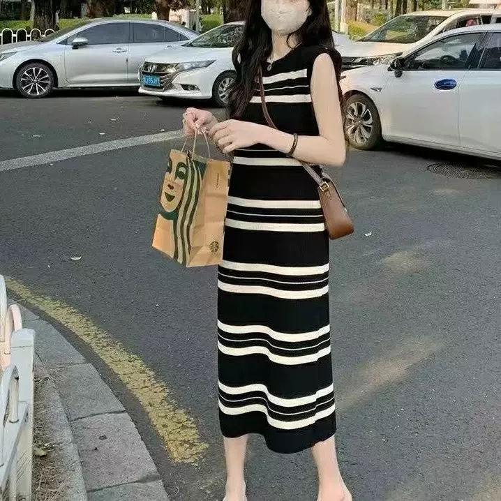 2025新款显瘦中长款撞色无袖裙子条纹针织背心连衣裙女装夏季韩版